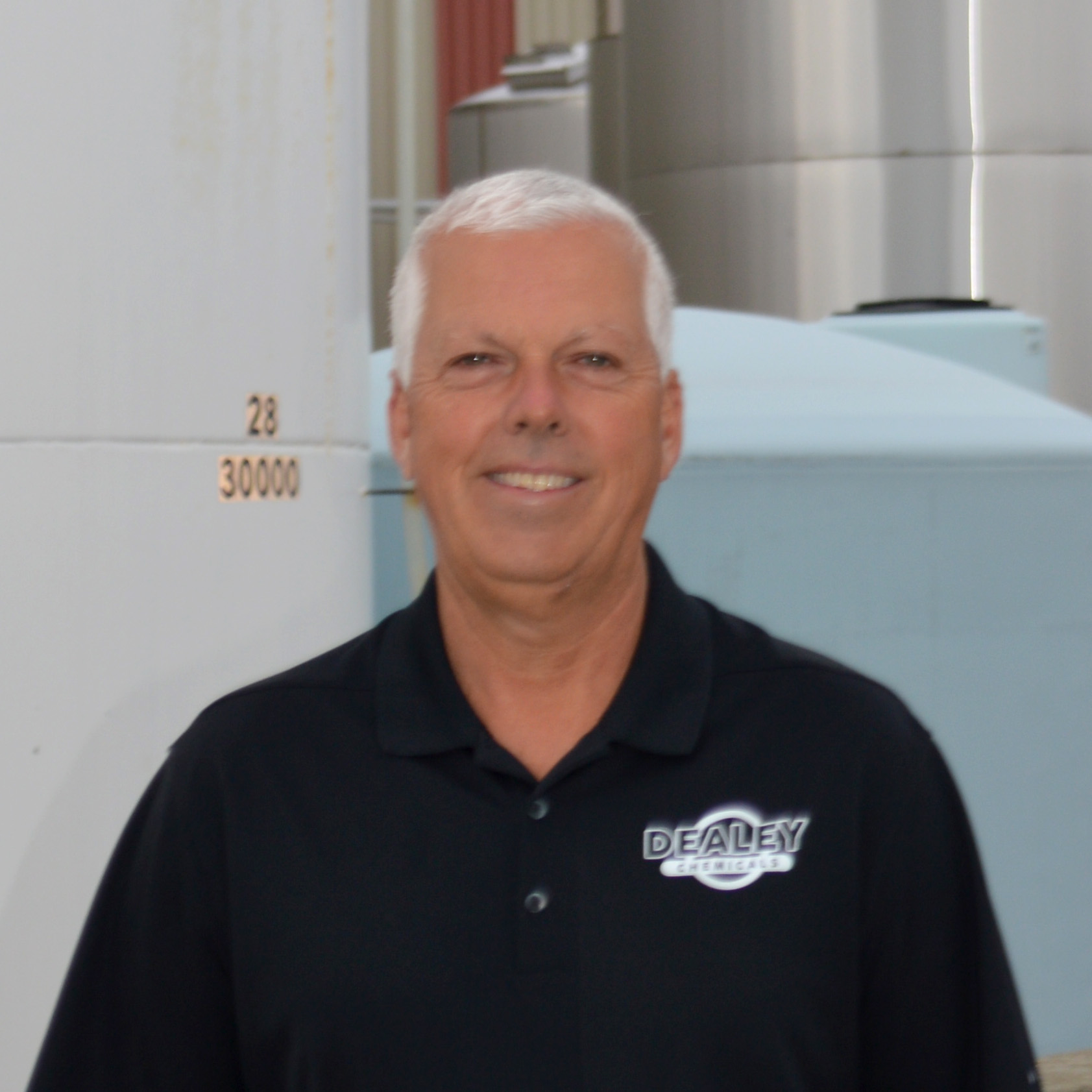 Doug at Dealey Chemicals Authorized Independent Agriculture Retailer